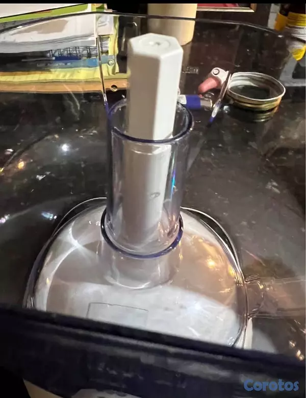 cocina - Exprimidor de naranja marca Oster 6