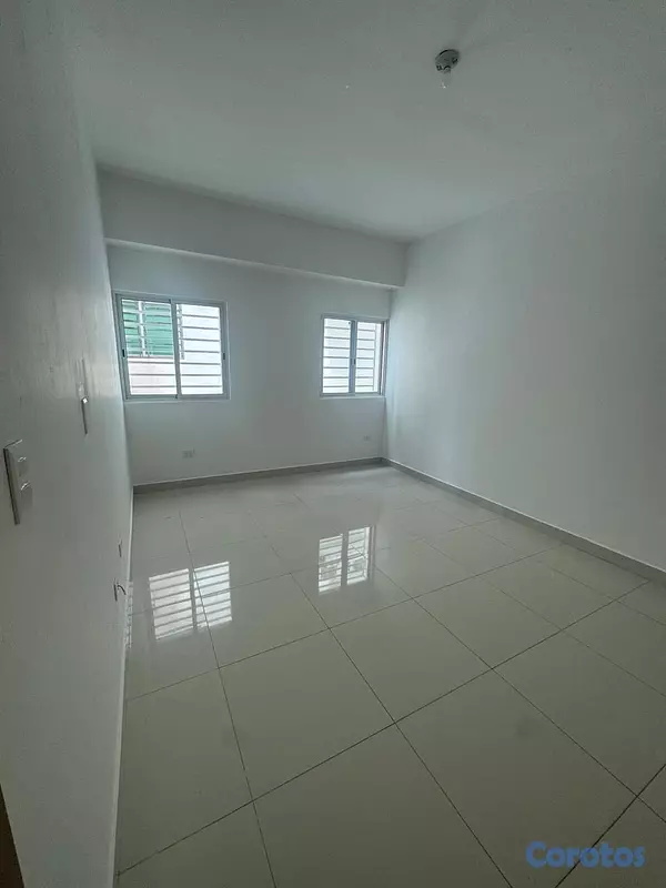 apartamentos - Amplio Apartamento en Alquiler – Mirador Sur.
 9