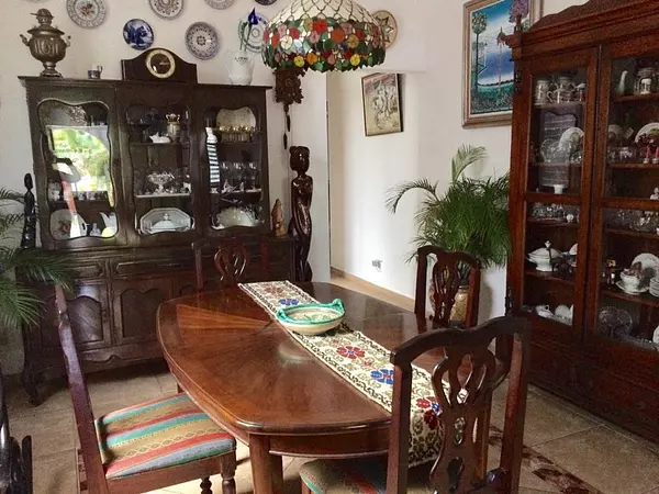 casas - Casa 2 niveles en Gazcue
 7