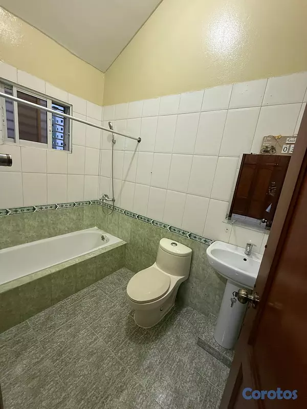 apartamentos - Oportunidad Apartamento en venta en el Ensanche Qu 5