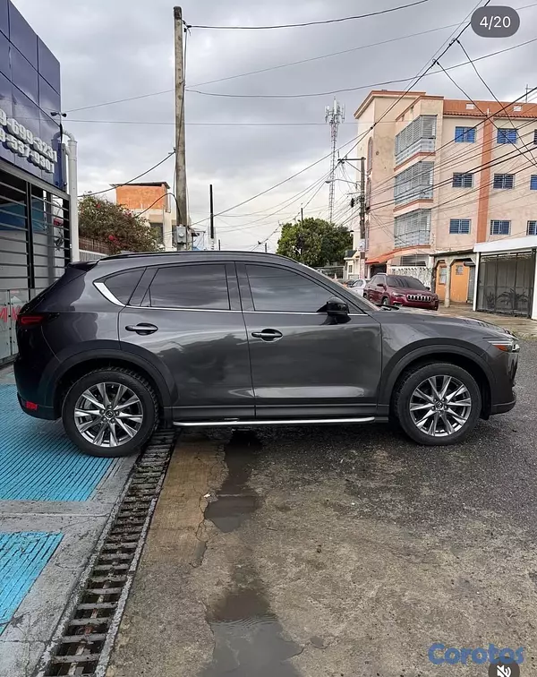 jeepetas y camionetas - Mazda CX-5 Grand Touring 2019 4