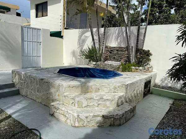 casas - MAJESTUOSA Y EXCLUSIVA CASA  2