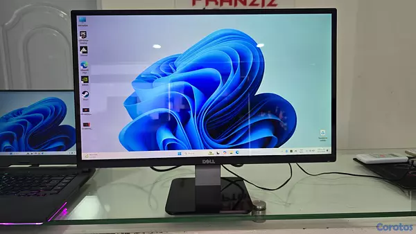 computadoras y laptops - Monitor Dell 24 Pulg Sin Bordes hdmi New 2