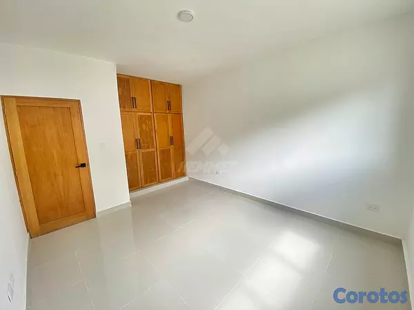apartamentos - APARTAMENTO CENTRICO CON PATIO EL DESPERTAR SANTIA 10