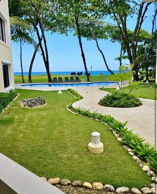 casas vacacionales y villas - Apartamento Amueblado Frente a la Playa, Cabarete  9