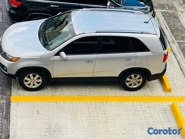 jeepetas y camionetas - VENDO KIA SORENTO 4WD AÑO 2012  2