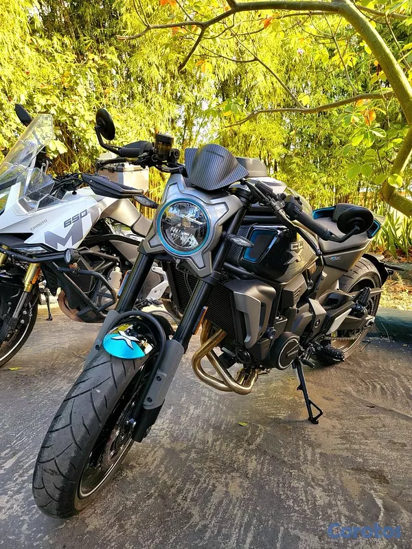 motores y pasolas - CF Moto CLX700 Sport 2023 6