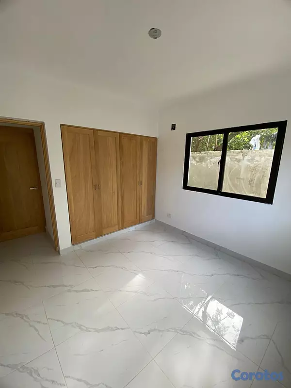 apartamentos - Vendo Apartamento con amplia terraza y dos paqueos 6