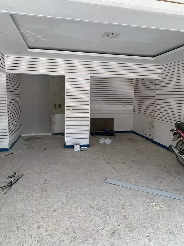 oficinas y locales comerciales - Local de tres niveles 4