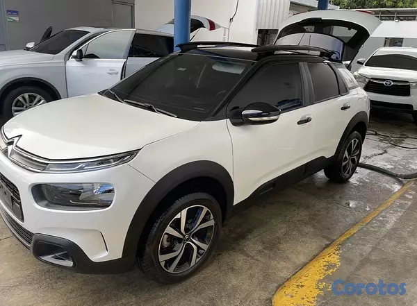 jeepetas y camionetas - citroen Cactus 3