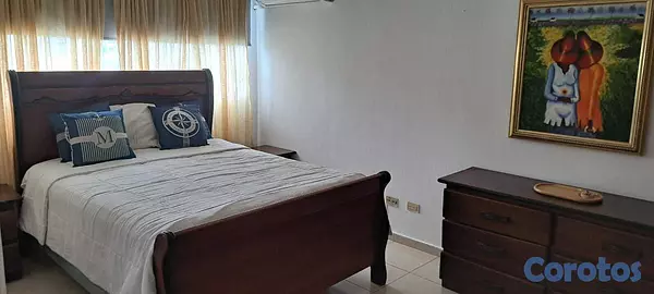 apartamentos - Alquilo apartamento amueblado en Evaristo Morales. 2