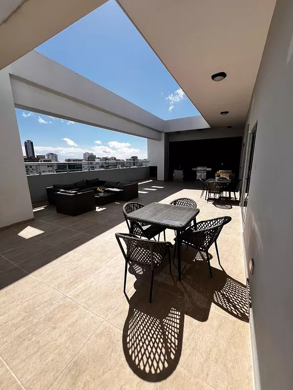 apartamentos - Alquilo precioso y amplio Apartamento en exclusiva Torre en  Bella Vista 4