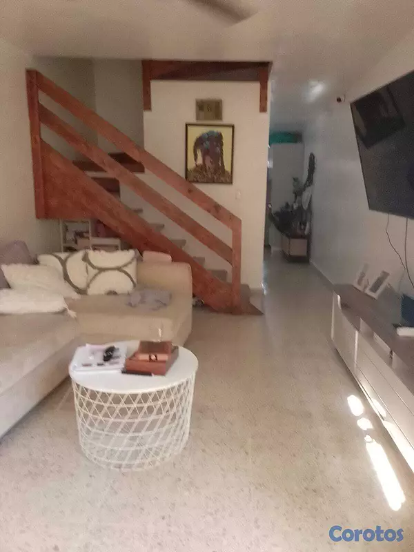 casas - Vendo Casa Dúplex - Av. Independencia, Residencial 9
