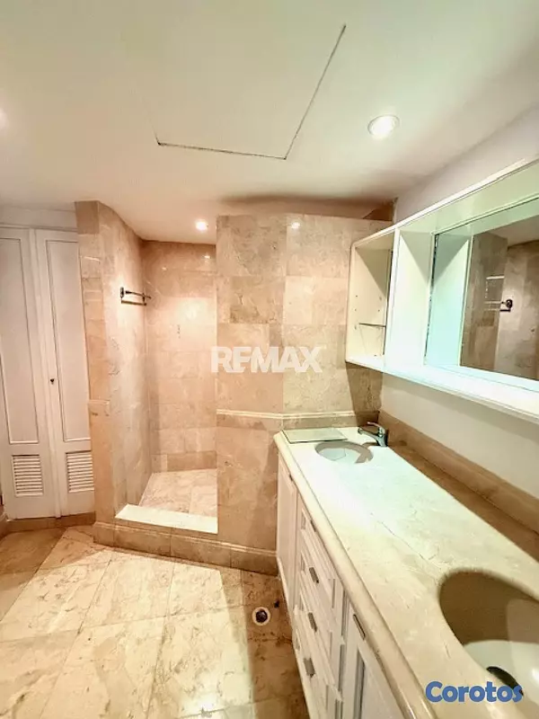 apartamentos - Apartamento de 3 habitaciones 3.5 baños en alquile 5