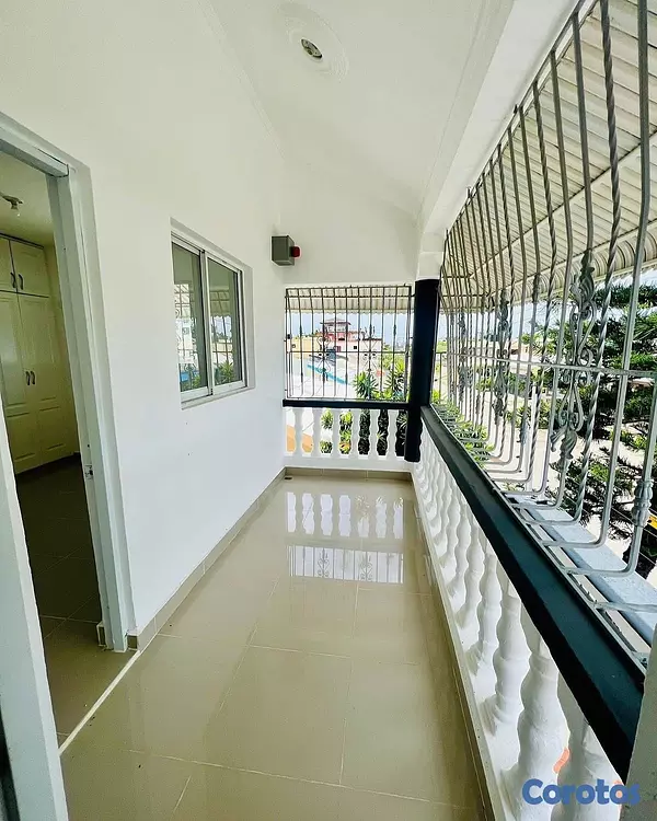 casas - Casa de 2 Niveles con 3 Habitaciones  10