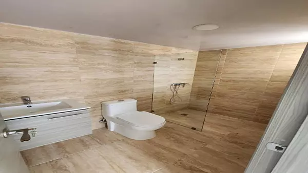 apartamentos - Apartamento EN VENTA de 3 habitaciones con patio privado, 132,000.00 5