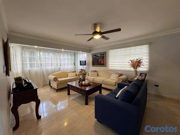 casas - Casa de 2 niveles en venta- La Castellana 16