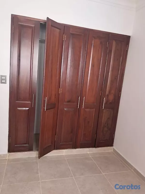 apartamentos - Alquilo atractivo apartamento Evaristo Morales, 2h, lugar céntrico  9