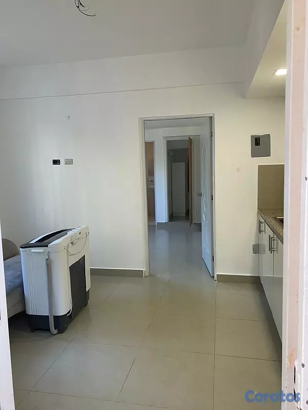 apartamentos - apartamento de una habitación baño clóset parqueo techado  2