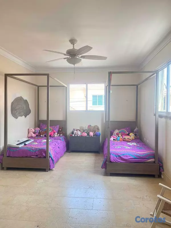 casas - Se vende casa recién remodelada en Villa María 19