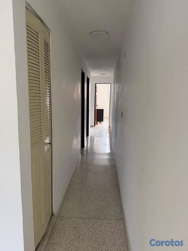 apartamentos - Venta de Apartamento en Los Prados – 3er Piso 4