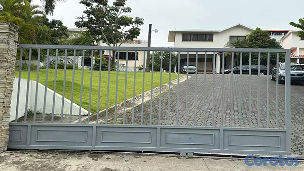 casas - Vendo Casa en Arroyo hondo viejo 2