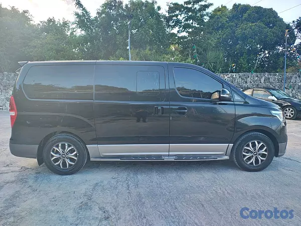 jeepetas y camionetas - hiunday grand starex 2020 10