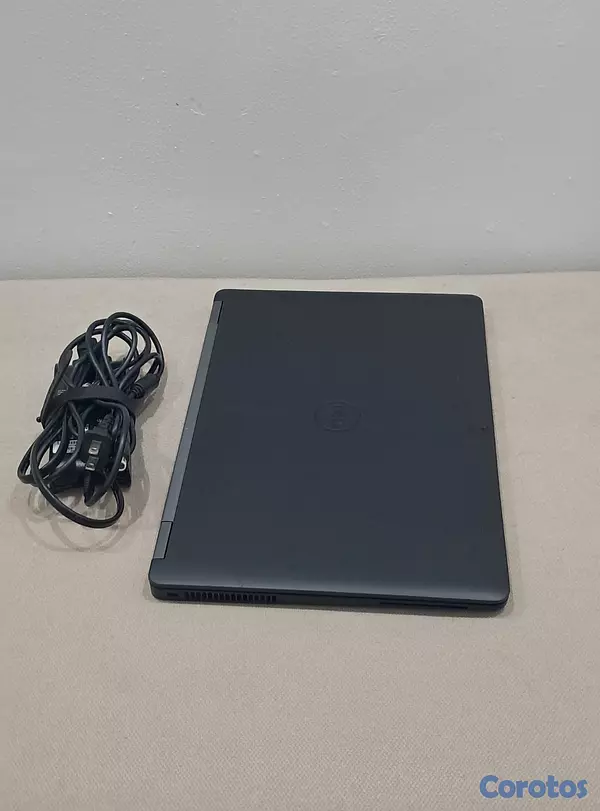 computadoras y laptops - Laptop Dell i7 128GB SSD M.2 4GB DDR4 Bateria mala 4