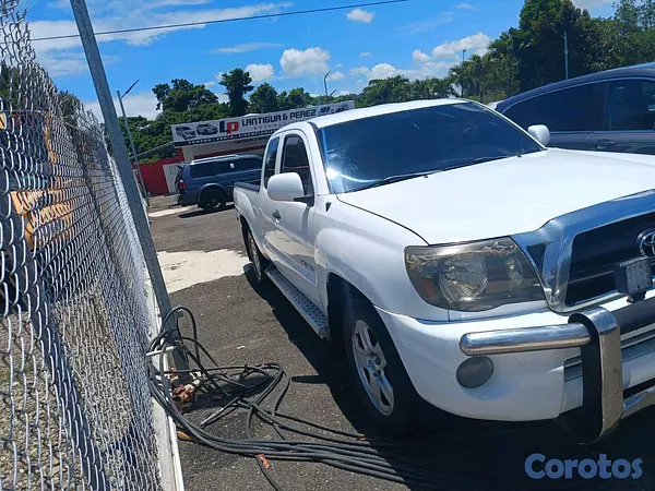 jeepetas y camionetas - Toyota Tacoma 2006 Cabina y media 4x2 6