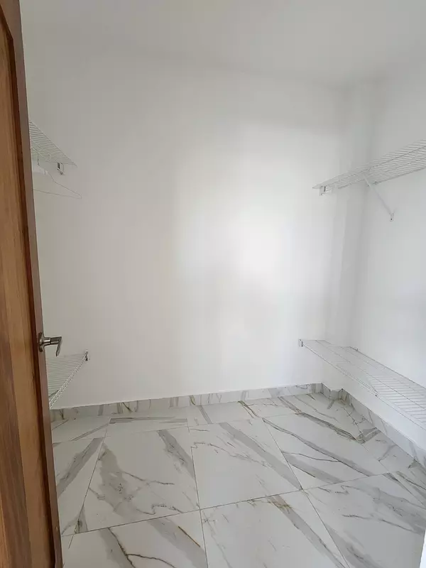 apartamentos - Apto 1er Piso 130 Mts en Los Llanos de Gurabo, Stg 6