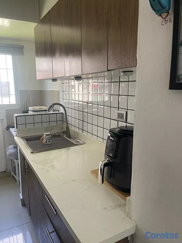 apartamentos - SE ALQUILA o SE VENDE Apartamento Remodelado Residencial Juan Rafael 3