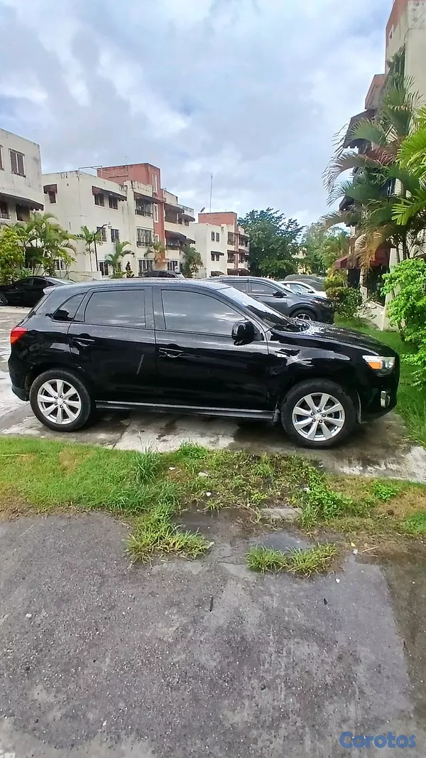 jeepetas y camionetas - Mitsubishi Outlander Sport 2015 4
