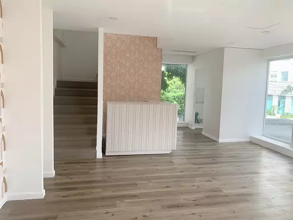 oficinas y locales comerciales - Local Piantini 100 m 2