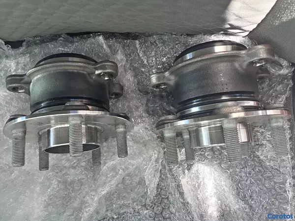 repuestos - Piña Trasera Para Ford Escape SE 2WD  2020 -2024  2