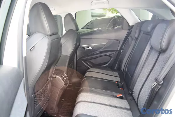 jeepetas y camionetas - Peugeot 5008 Allure 6