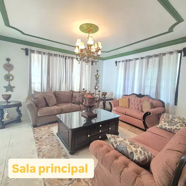 casas - Espaciosa Casa de Venta en Villa Maria, 2 Niveles 3