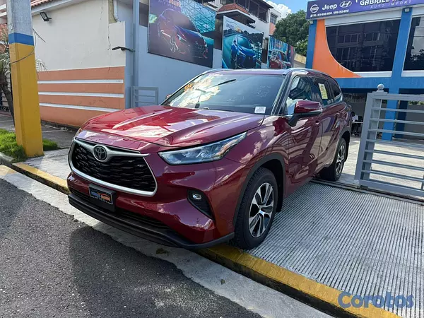 jeepetas y camionetas - Toyota highlander XLE  2020 2