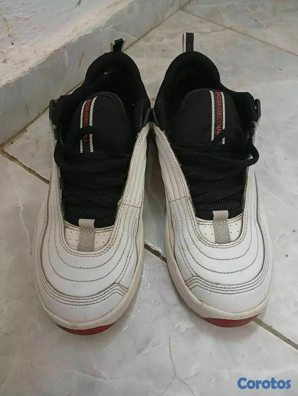 zapatos unisex - Tenis DC ORIGINAL Unisex size 7.5  4