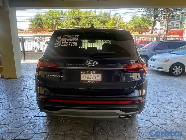 jeepetas y camionetas - Hyundai Santa Fe SE 2022 4