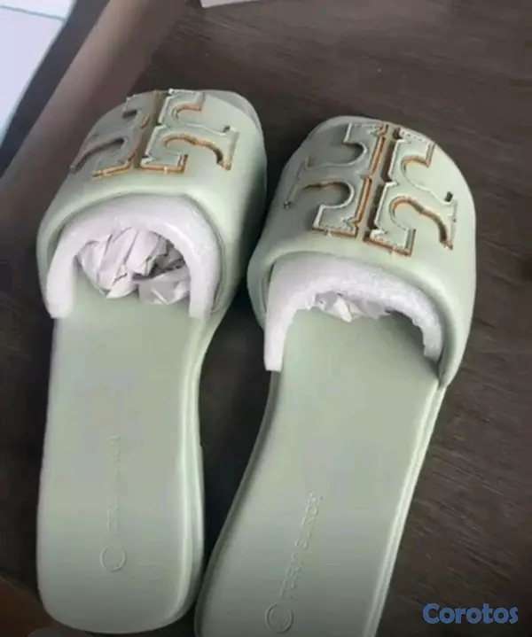 zapatos para mujer - tienda de Sapatos nuevo de mujer. y tenis nuevo de hombre y ropas de pacas tanks 4