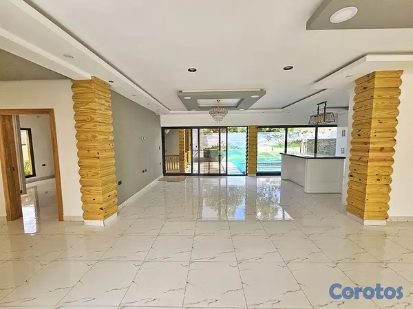 casas vacacionales y villas - Villa en Venta en Jarabacoa cerca del campo de gol 2