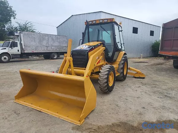 camiones y vehiculos pesados - Se vende retroexcavadora caterpillar.  Modelo 420D t 3