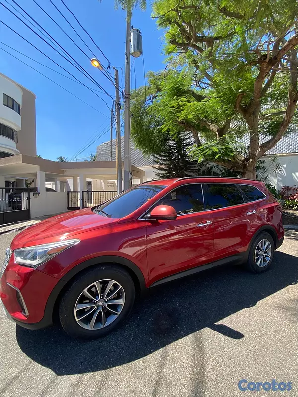 jeepetas y camionetas - Hyundai Santa Fe Sport 2017 en excelente estado -  2