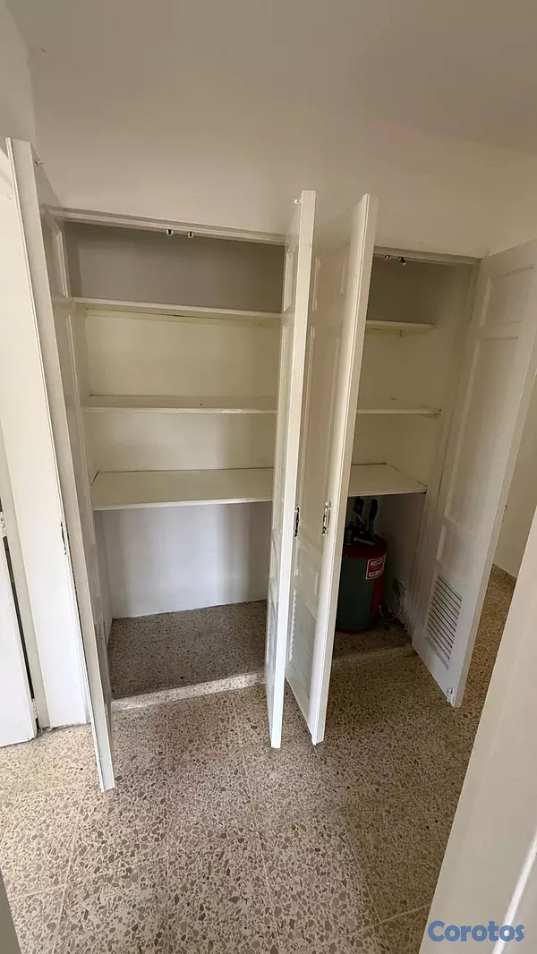 apartamentos - Coqueto, amplio y clásico PIANTINI  2