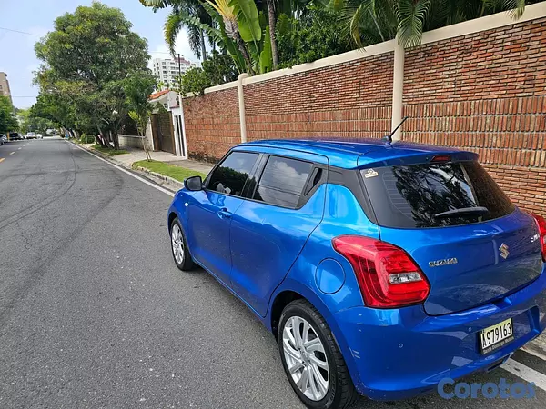 carros - Suzuki Swift oportunidad 4