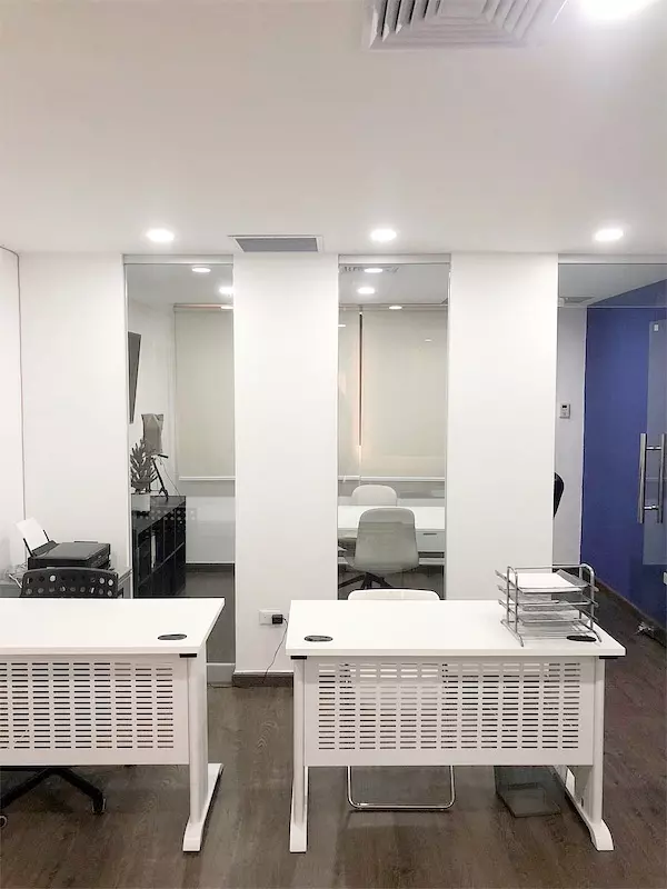 oficinas y locales comerciales - Local céntrico en Naco  9