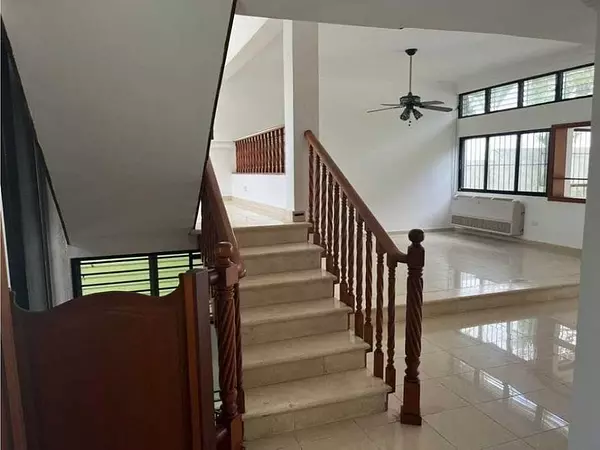 casas - Vendo casa en los cacicazgos 6