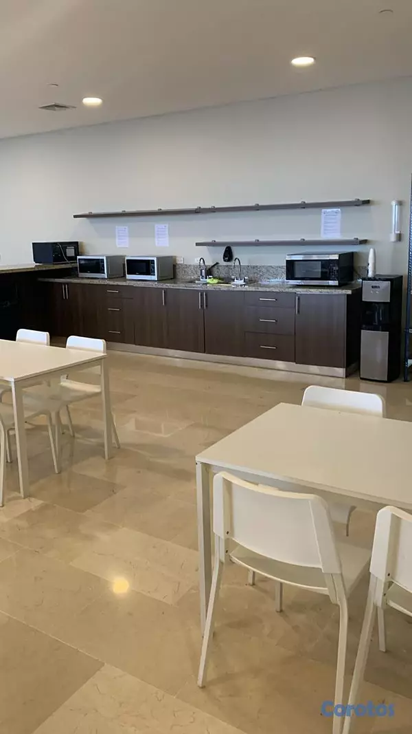 oficinas y locales comerciales - Oficina Corporativa Equipada Para 14 Personas 12