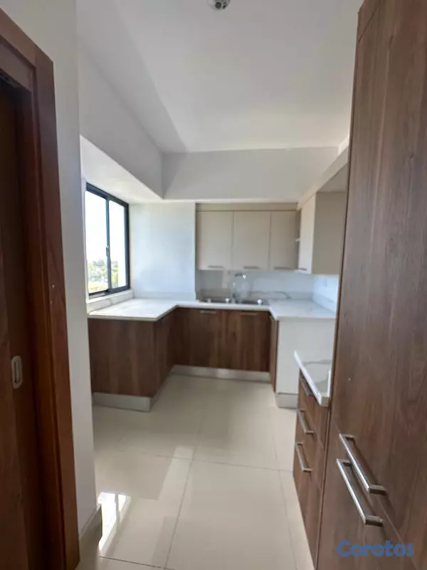 apartamentos - ALQUILO EN ZONA UNIVERSITARIA 7