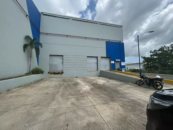 otros inmuebles - nave en parque industrial duarte en alquiler 2